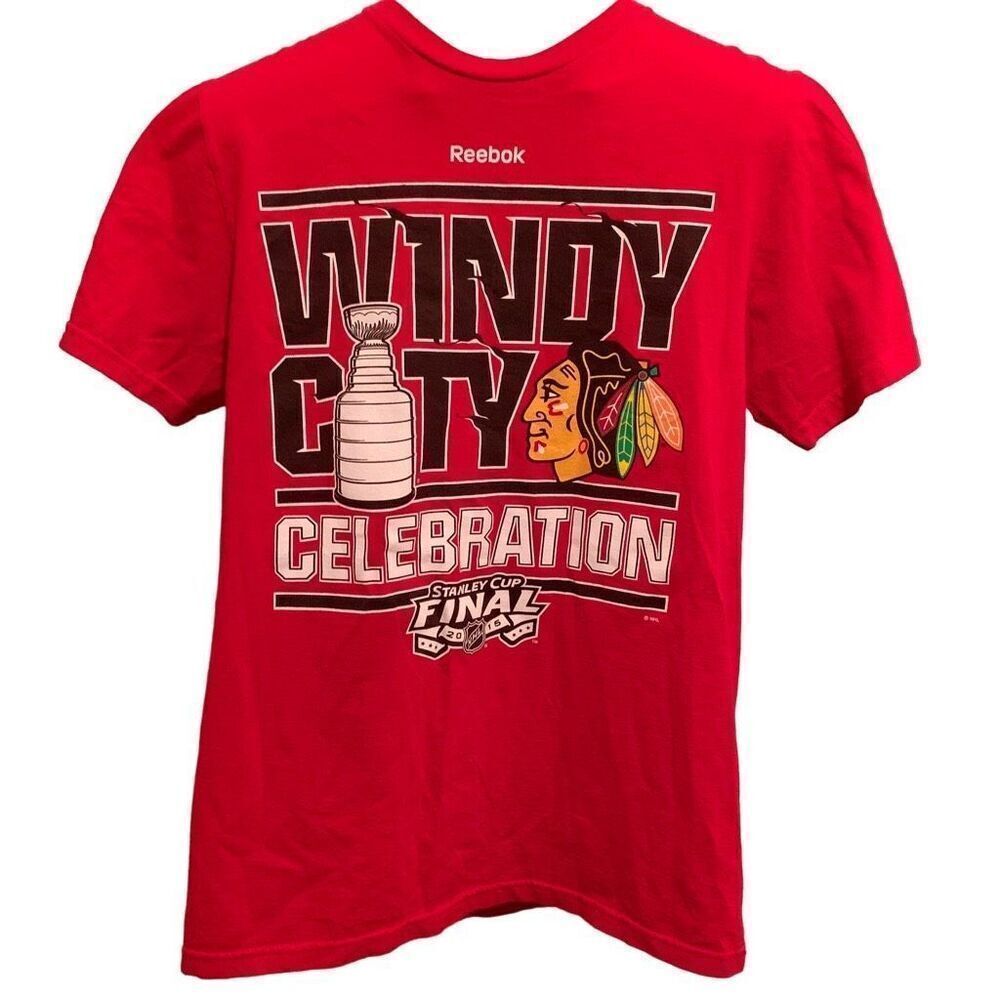 Chicago Blackhawks Windy City Celebration Size M Reebok T-Shirt